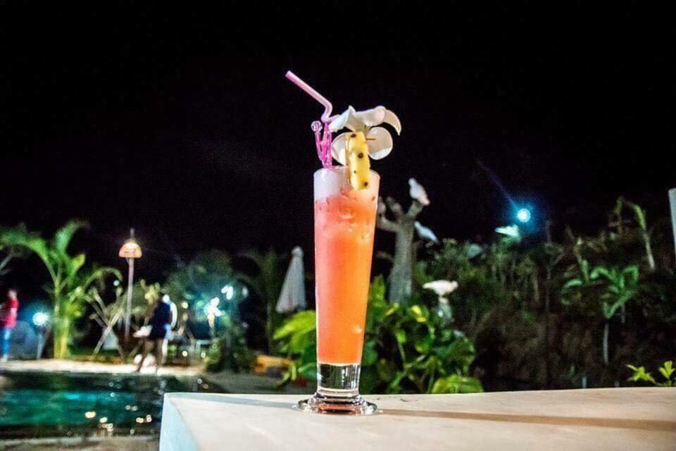 Boreirum Thmorda Hotel Resort Kampot Buitenkant foto